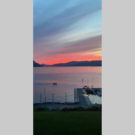Flott leilighet med spektakulær utsikt! Hjelmeland Eksteriør bilde